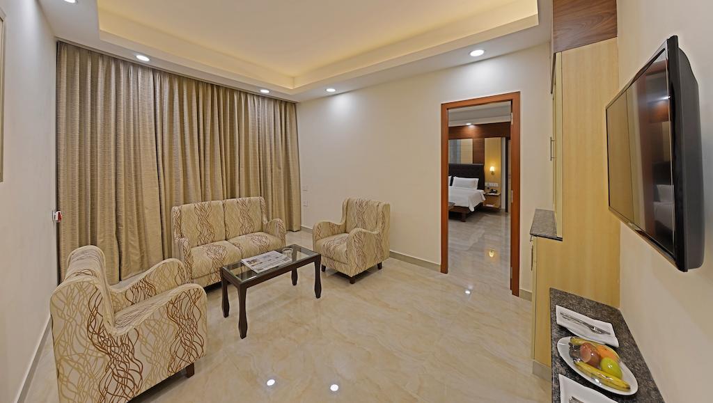 Hotel Poppys Anukula Residencia Vellore Habitación foto